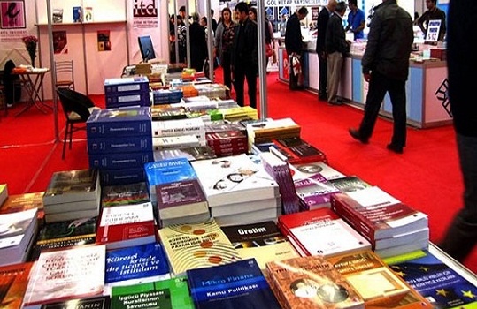 افتتاح نمایشگاه کتاب دهه فجر در برازجان
