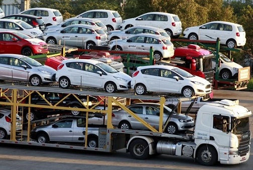 واردات بیش از 3000 خودرو در دو ماه