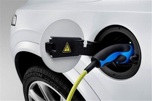 خودرو برقی امن تر است یا بنزینی ؟