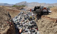 ۲۲۵ میلیون دلار زباله بازیافت نشده دفن می‌شود