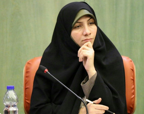 ما بهدنبال حضور پایدار زنان در پستهای مدیریتی هستیم ما بهدنبال حضور پایدار زنان در پستهای مدیریتی هستیم