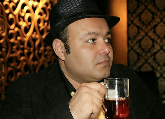 عشق اول و آخر من تئاتر است عشق اول و آخر من تئاتر است