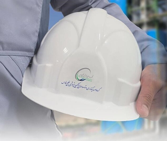 پترول؛ رتبه نخست رشد رضایت کارکنان در ارزیابی ۱۴۰۴ شرکت‌های تابعه هلدینگ خلیج‌فارس