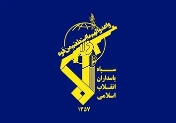 تا شکست کامل طرح دشمن، کنار مردم ایستاده‌ایم

 