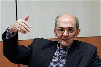 اختلال در تنگه هرمز اقتصاد جهانی را فلج می‌کند