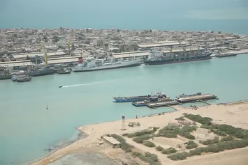 ترمینال کانتینری جزیره نگین بندر بوشهر به بهره‌برداری می‌رسد