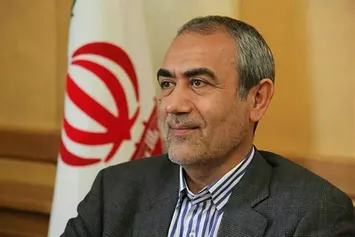 مجید خدابخش بر سکوی مدیرعاملی شرکت توسعه پلیمر پادجم نشست