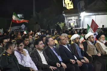 حضور دکتر شیخان در دویست و ششمین تجمع شبانه مردمی در عسلویه