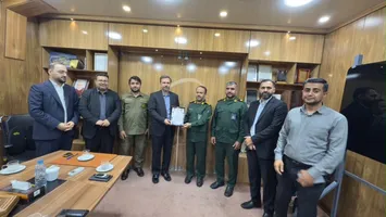 قدردانی فرمانده سپاه عسلویه از تلاش‌های مدیر عامل پازارگاد در حمایت از فعالیت‌های فرهنگی و مذهبی